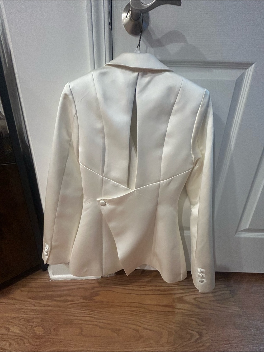 Ivory Single-Button Blazer - Picture 5 of 6